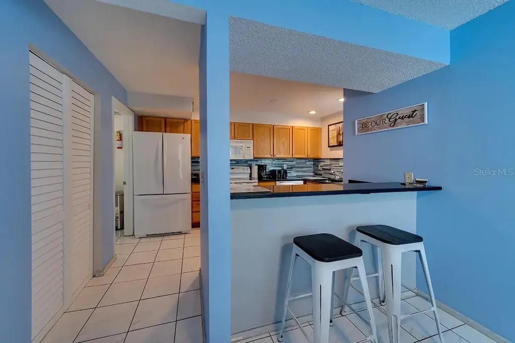 6157 Midnight Pass Road Sarasota FL 34242
