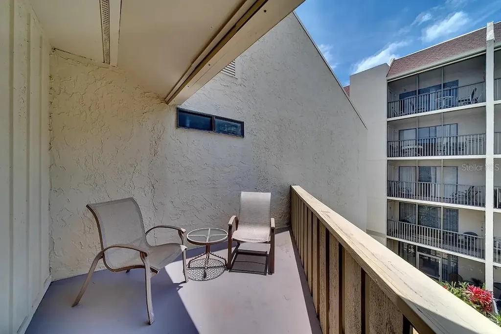 6157 Midnight Pass Road Sarasota FL 34242