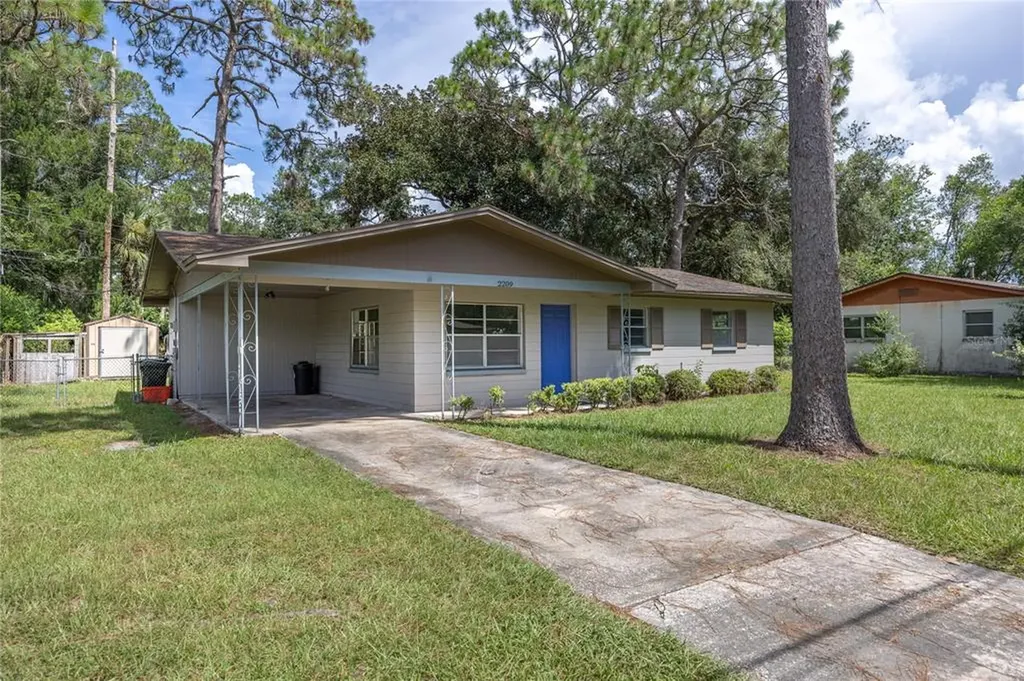 2209 NE 15th Street Gainesville FL 32609