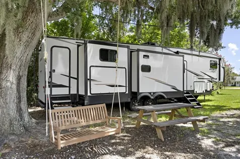 305 Linden Drive Ellenton FL 34222