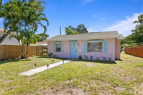 3135 19th Street N St Petersburg FL 33713