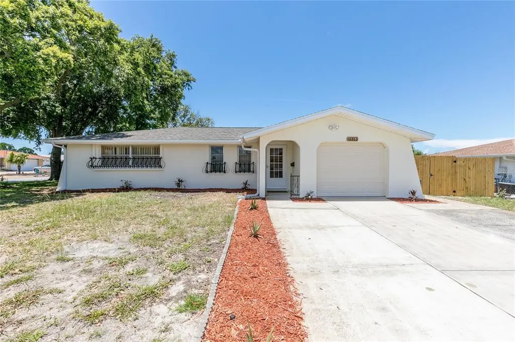 10433 Purple Lane Port Richey FL 34668