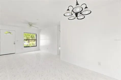 569 Obispo Avenue Orlando FL 32807