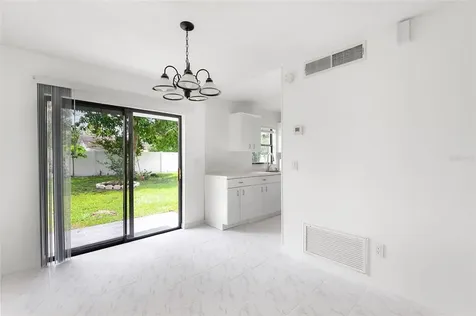 569 Obispo Avenue Orlando FL 32807