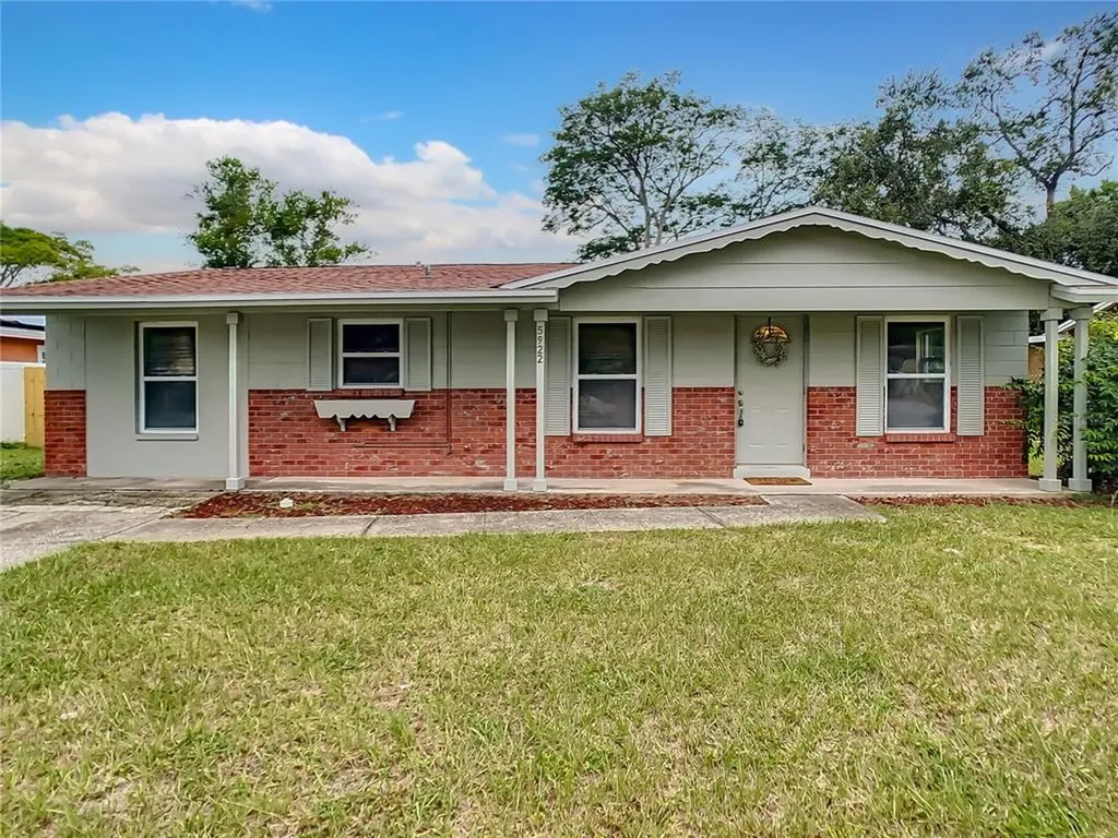 5922 Yorkshire Road Tampa FL 33634