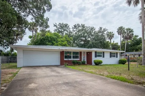 219 N Seneca Street Daytona Beach FL 32114