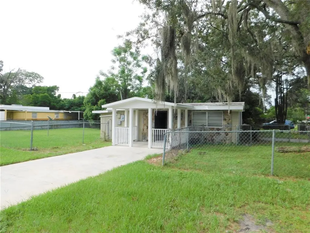 10209 N 21st Street Tampa FL 33612