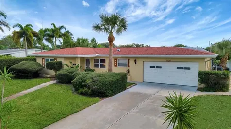 1100 38th Avenue NE St Petersburg FL 33704