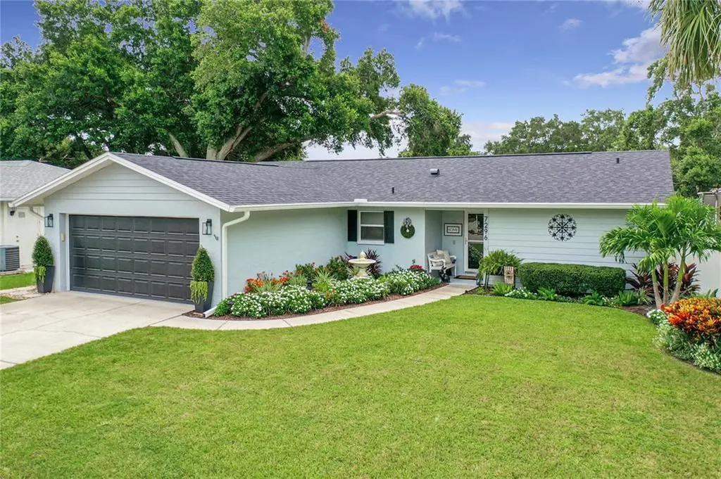 7296 56th Avenue N St Petersburg FL 33709