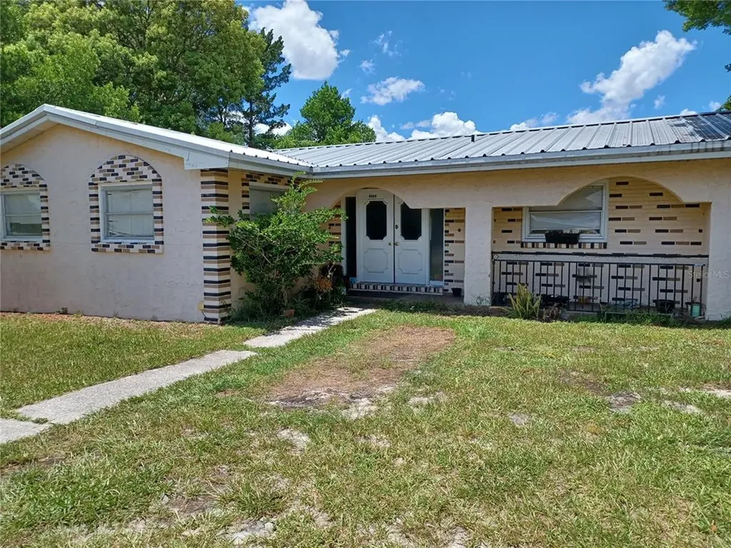 4589 Deltona Boulevard Spring Hill FL 34606