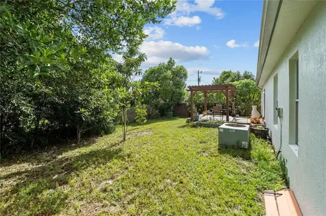 2701 Windsor Heights Street Deltona FL 32738