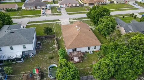 2701 Windsor Heights Street Deltona FL 32738