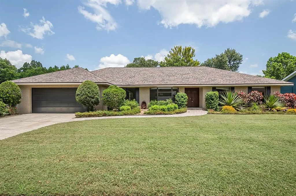 2512 Laurelwood Lane Valrico FL 33596