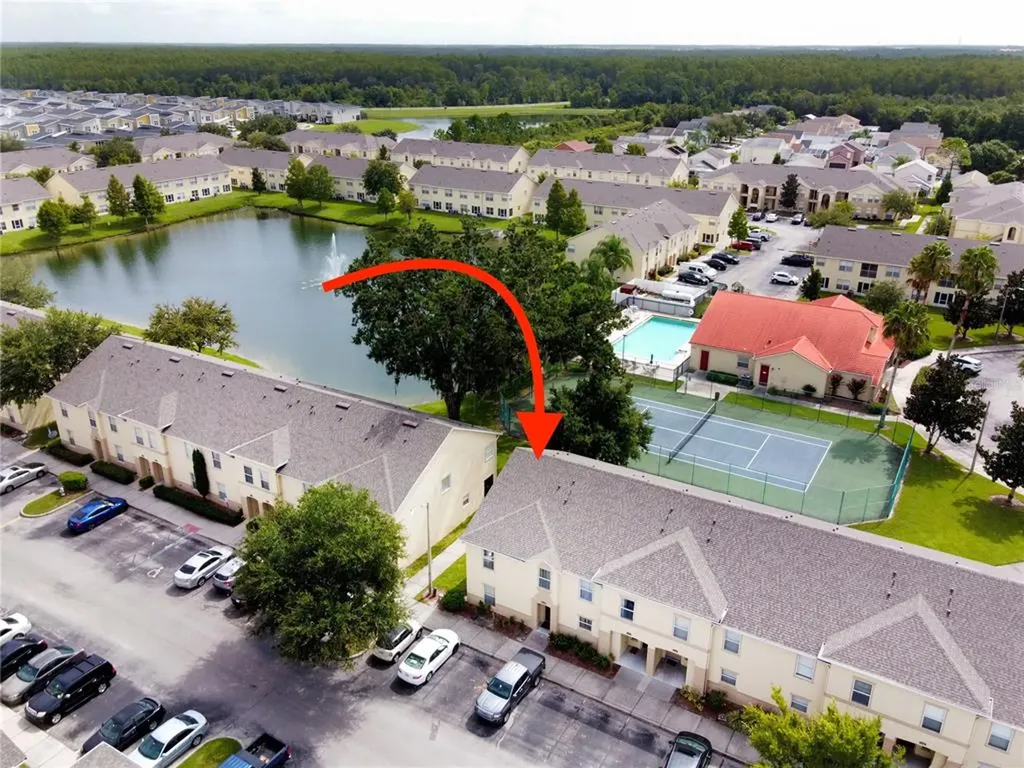 2733 Club Cortile Circle Kissimmee FL 34746