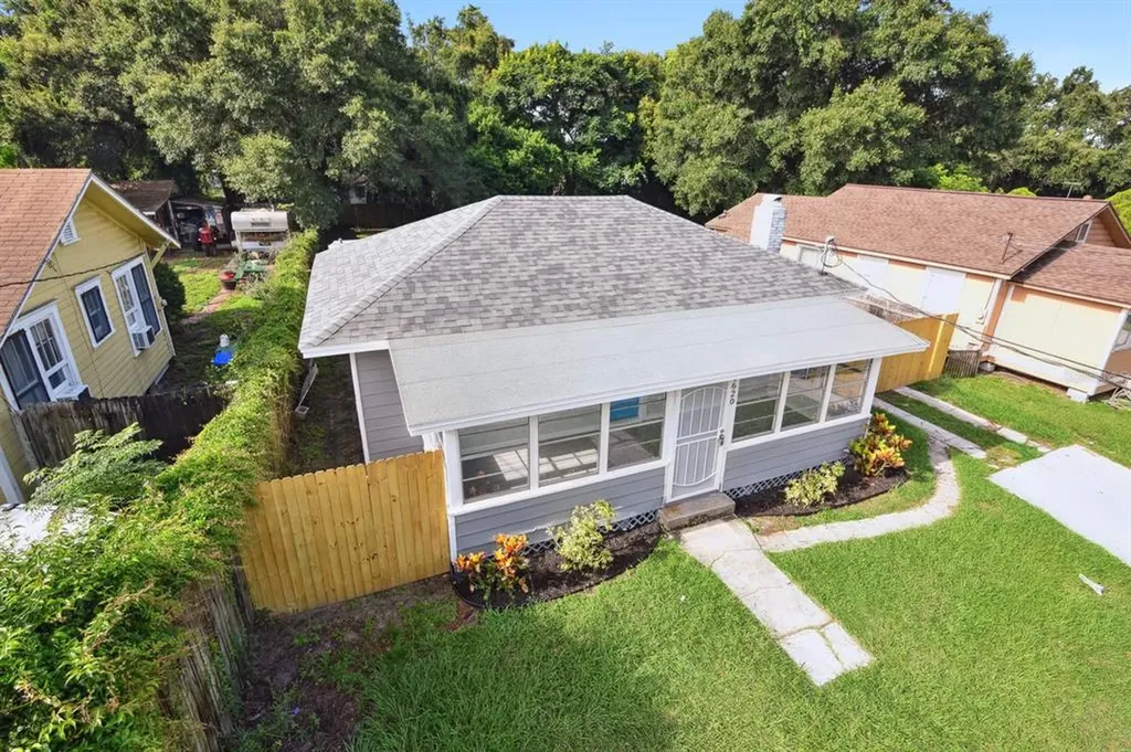 1620 Grand Street Orlando FL 32805