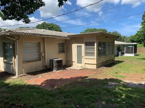 2028 Pine Ridge Drive Clearwater FL 33763