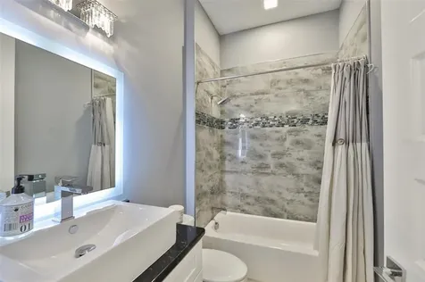 6408 Coquina Island Cove Apollo Beach FL 33572