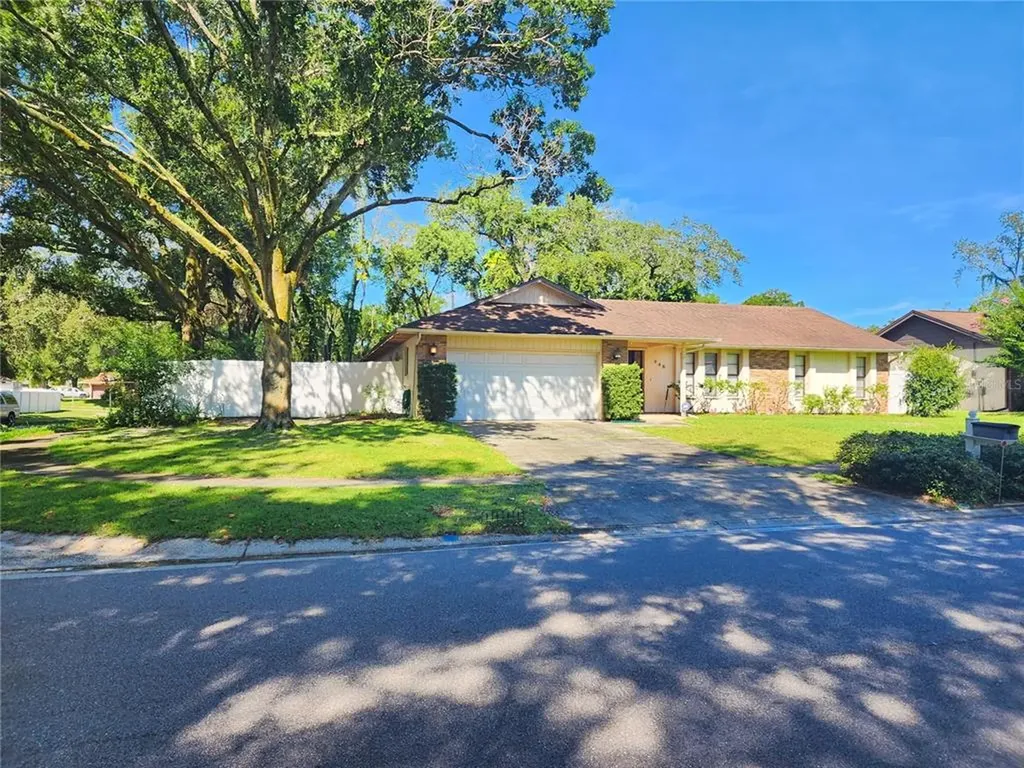 948 Yellow Rose Drive Orlando FL 32818