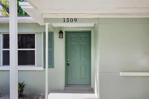 1509 E Frierson Avenue Tampa FL 33610