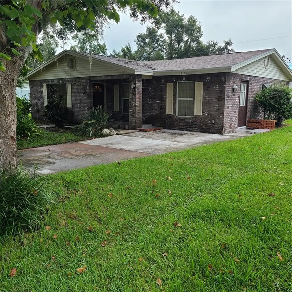 2717 Chabett Avenue Lakeland FL 33810