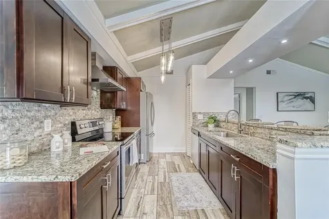 6103 Oak Fern Court Temple Terrace FL 33617