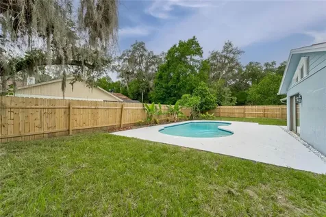 6103 Oak Fern Court Temple Terrace FL 33617