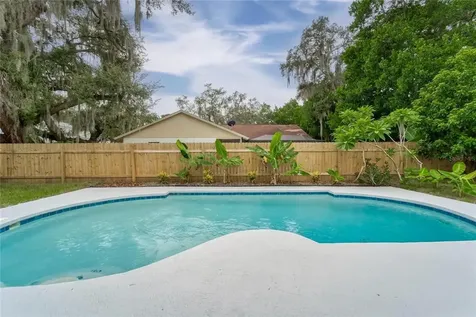 6103 Oak Fern Court Temple Terrace FL 33617