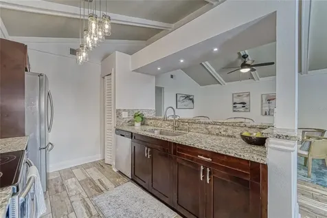 6103 Oak Fern Court Temple Terrace FL 33617