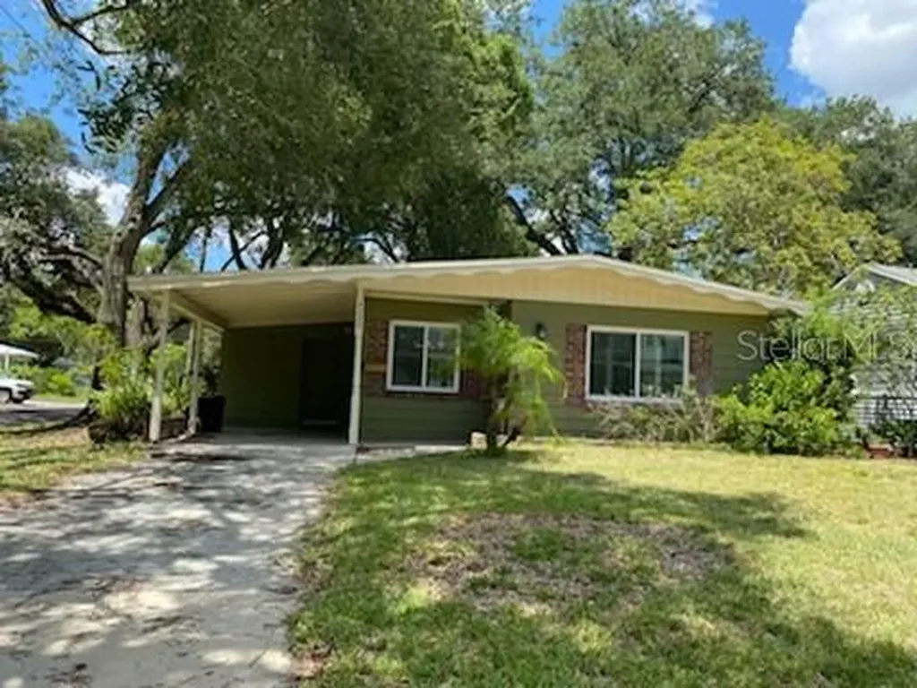 4223 W Tacon Street Tampa FL 33629
