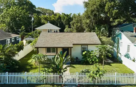 2630 13th Avenue N St Petersburg FL 33713