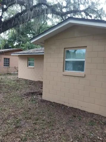 503 Lawrence Street Wildwood FL 34785