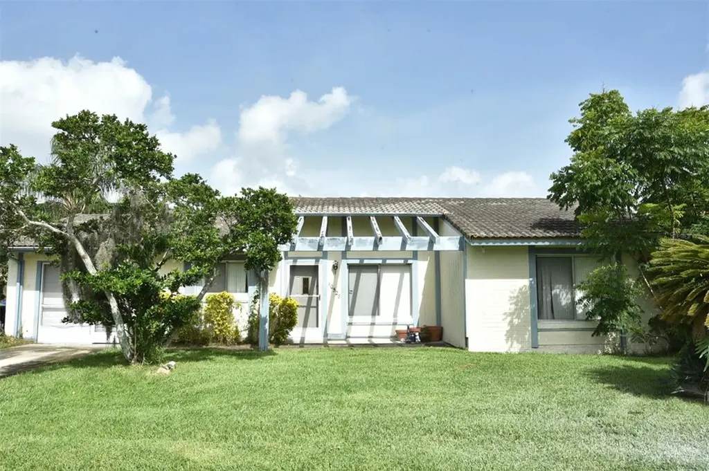 10528 Montpelier Circle Orlando FL 32821
