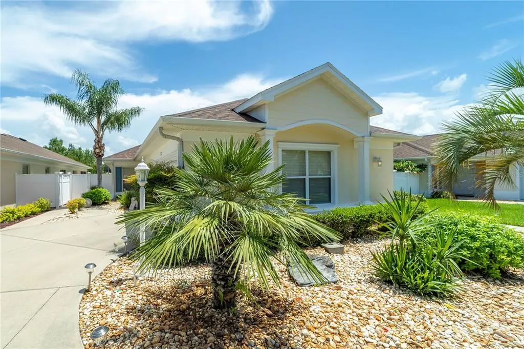 17227 SE 84th Knight Avenue The Villages FL 32162