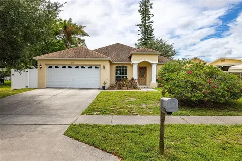 2542 57th Avenue N St Petersburg FL 33714