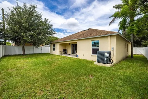2542 57th Avenue N St Petersburg FL 33714