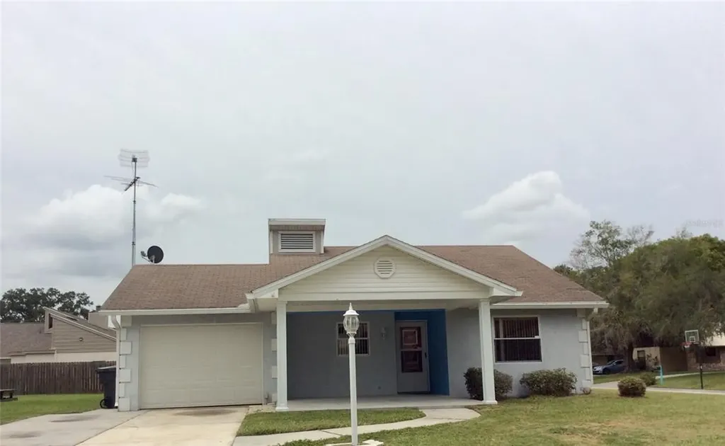 4915 Market Square Lakeland FL 33813