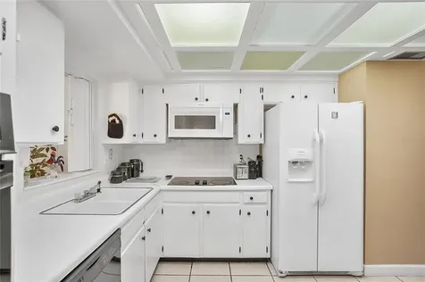 3613 E Knollwood Street Tampa FL 33610
