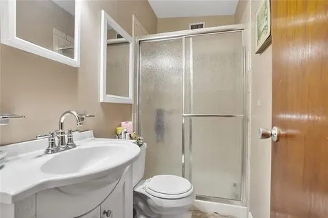 3613 E Knollwood Street Tampa FL 33610