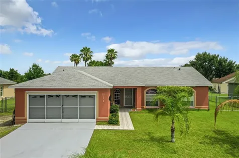 811 Blanc Court Kissimmee FL 34759