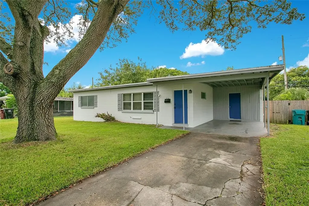 514 Gaston Foster Road Orlando FL 32807