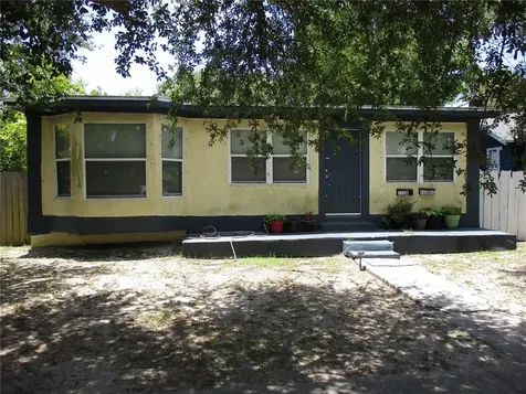 1120 13th Avenue S St Petersburg FL 33705