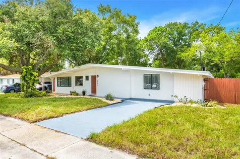 4003 W Iowa Avenue Tampa FL 33616