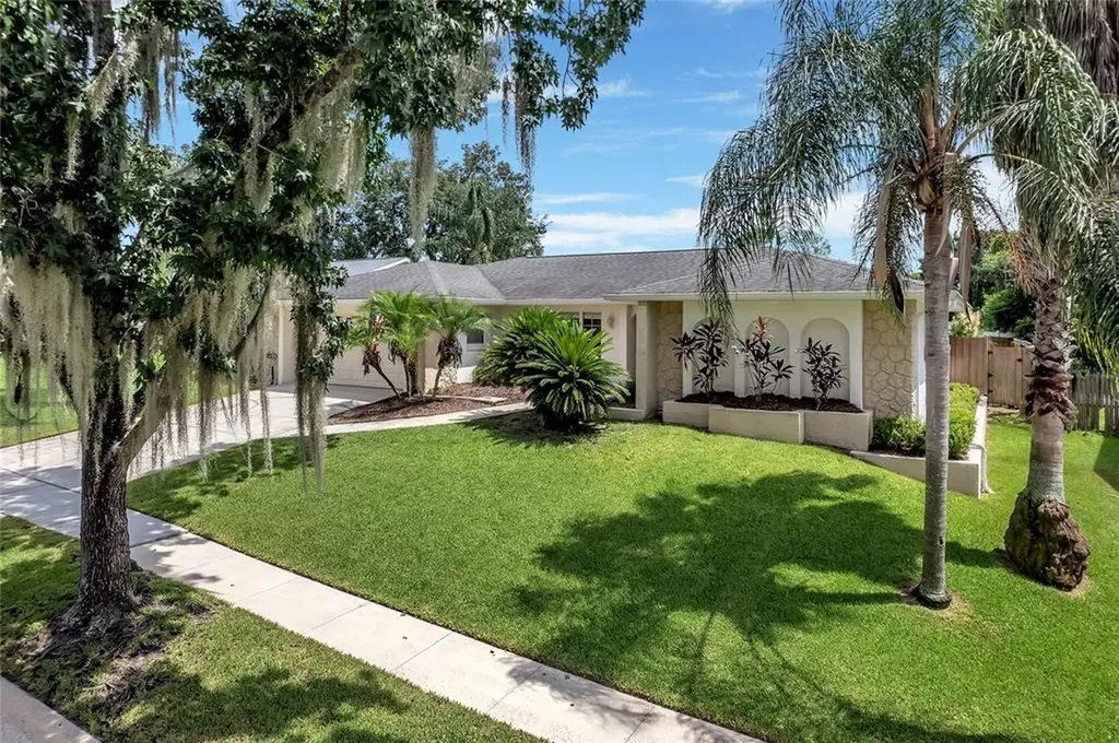 634 Oakview Street Altamonte Springs FL 32714