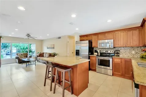 634 Oakview Street Altamonte Springs FL 32714