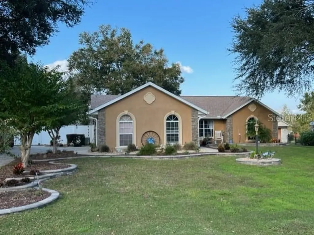 9325 County Road 125b Wildwood FL 34785