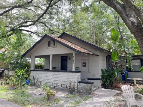 216 29th Street S St Petersburg FL 33712