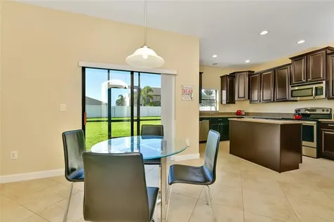 2854 Spring Breeze Way Kissimmee FL 34744