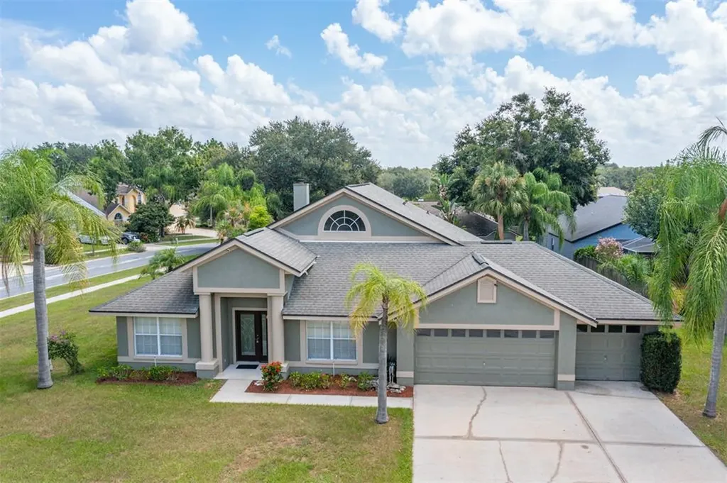 4625 Oak River Circle Valrico FL 33596