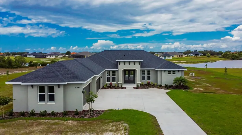 5049 Lake Toscana Drive Wimauma FL 33598