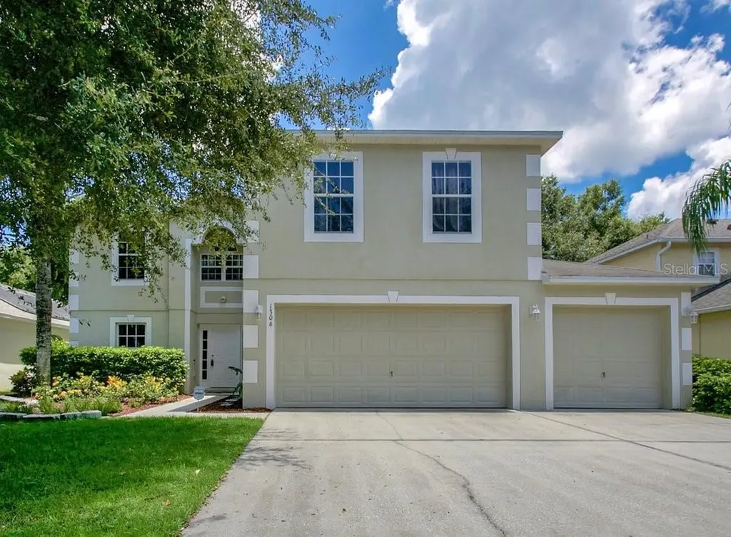 1306 Hawks Nest Avenue Groveland FL 34736